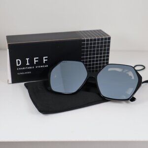 DIFF CHARITABLE EYEWEAR GIGI DE01-0436-BKGLN Black Grey Flash Sunglasses